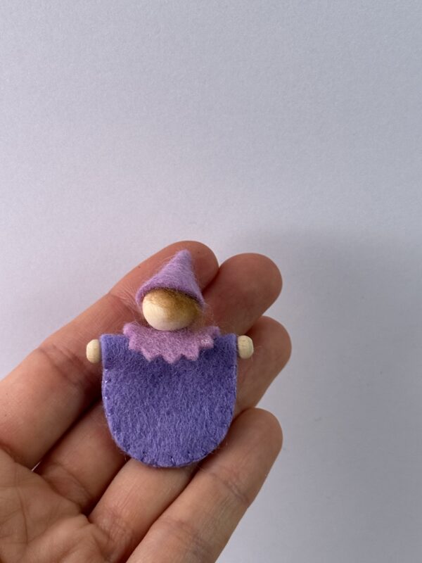 Kabouter broche lavendel